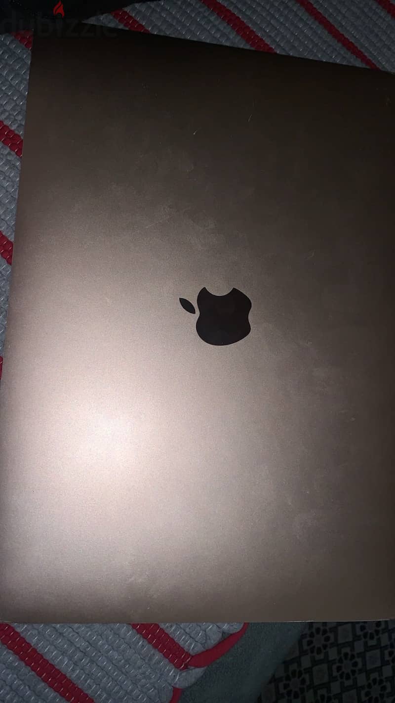 MacBook Air 2020 core i3 1