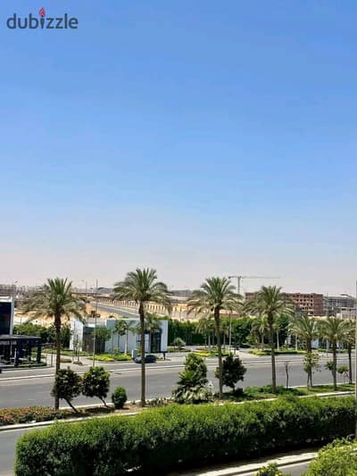 فرصه شقه للبيع النموذج الذكي 116 متر بمدينتي B11 طلعت مصطفى تشطيب خاص دور متكرر امام الكرفت زون وThe strip mall