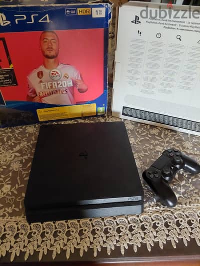 للبيع بلاى ستيشن ٤ سلم وان تيرا
