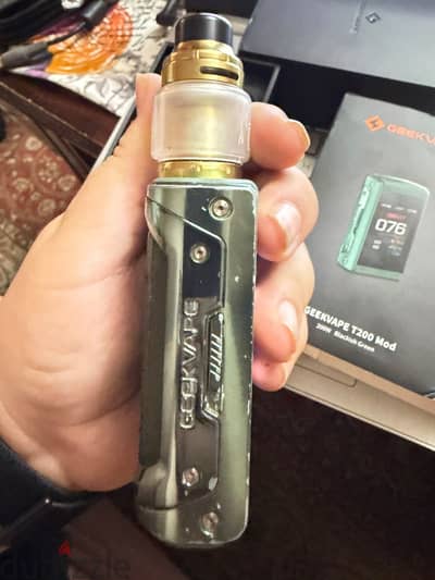 فيب جيك فيب T200W (Geek Vape T200 Mod) معاها تانك زيوس with zeus tank