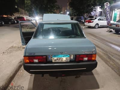 فيات ريجيتا 1985
