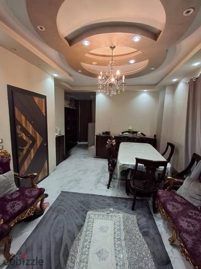 For Sale - A distinguished apartment in District 11, Neighbourhood 2 - Sheikh Zayed     A great opportunity for living or investment in a quiet and distinguished location     Location: District 11 - Neighbourhood 2   Area: 140 square meters
