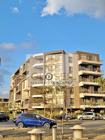 قسط ع 12سنه اخر شقه للبيع 155م 3غرف دور متكرر فيو ع الجولف بكمبوند تاج سيتيTaj City امام فندقJW Marriott