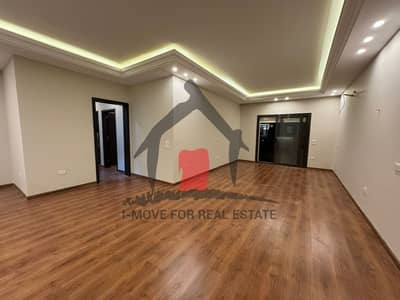 شقه ارضي165متر بحديقه استلام فوري في جرين 5 green5