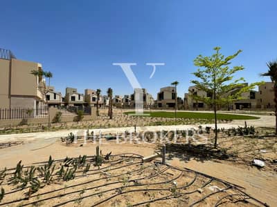 استلام فوري في VYE سوديك (SODIC): فيلا مستقلة بموقع مميز جداً بالشيخ زايد!