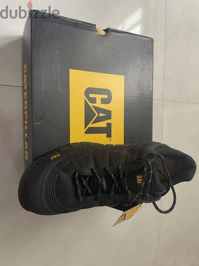 Safety shoes