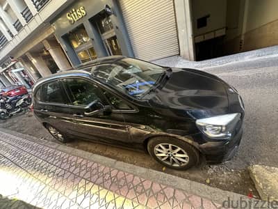 BMW 218 i 2015