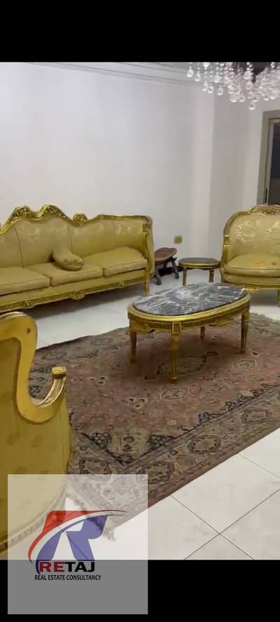 شقة للبيع فى محمود البنان المنطقه التاسعه