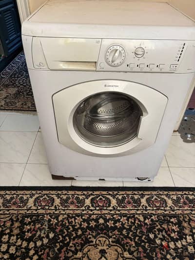 غسالة ملابس
