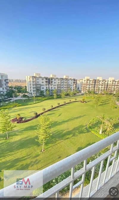 Opportunity for sale, rare model, 204m apartment with wide garden view, double front on B14, not offered elsewhere!! Total old contract 10,900,000 over 12 years