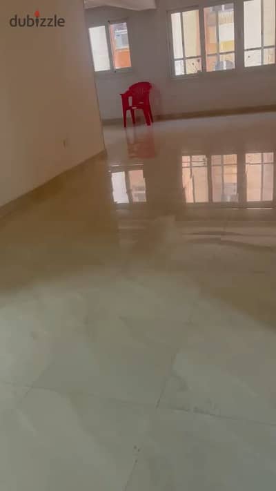 For rent for companies, an apartment of 200 m² in a prime location at Police Division - at the branches of Taha Hussein and near the Institute of Computer Science - New Nazih