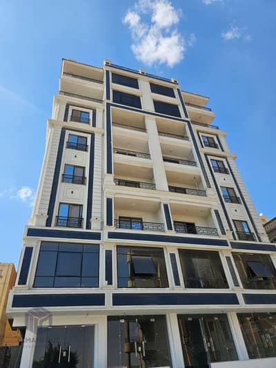 Prime 55m Shop with 50m Out Area for Sale on Mokattam Corniche