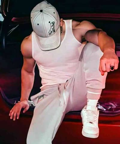 مصطفى أحمد ابو عمر