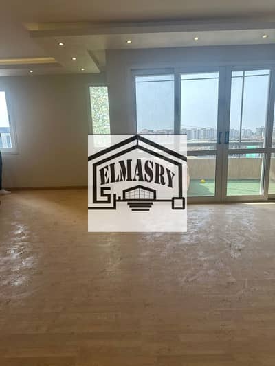 شقة للبيع في اميز موقع بالرحاب 1 التجمع الأول Rehab city, new cairo تشطيبات سوبر لوكس بمساحة 200 متر