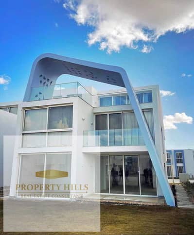 خصم 20% علي آخر شاليه متشطب بالكامل داخل fouka bay بمساحه واسعه بإطلالة Sea View مميزة وبسعر فرصة لسرعة البيع.
