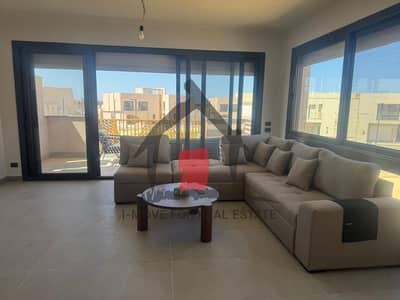 للإيجار – شاليه في بلايا مفروش بالكامل