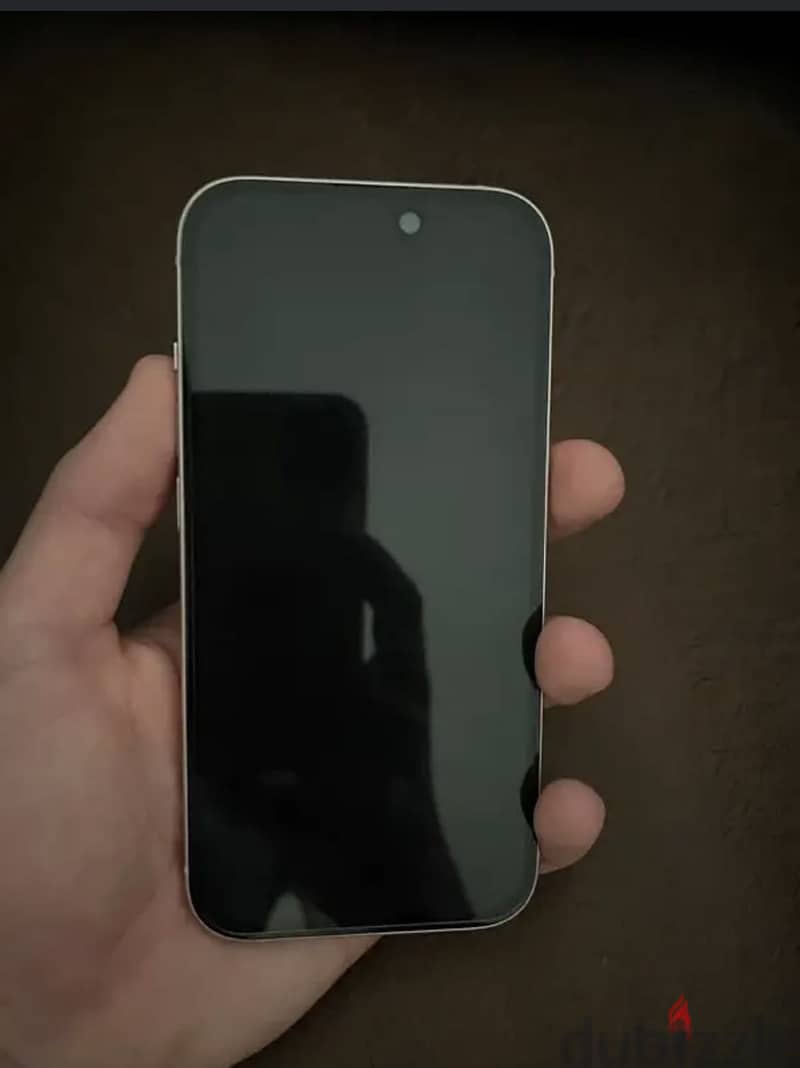 Apple - iPhone 15 1