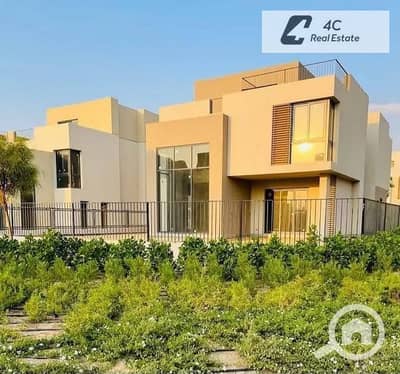 Villa Townhouse 208 sqm for Sale in Sodic East  Ultra Super Lux Finishing  Prime Elevated Location | Owner Direct