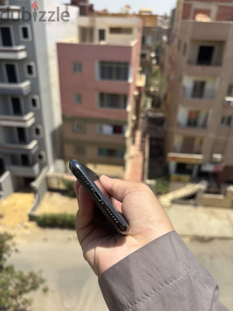 Apple - iPhone XS 3