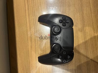 PlayStation 5 controller