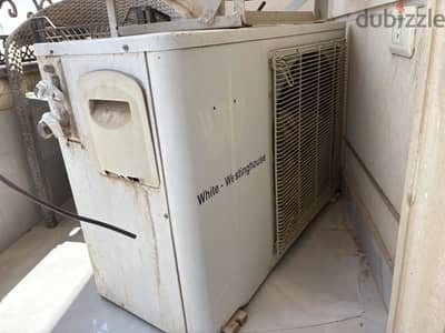 تكييف White-Westinghouse بحالة جيدة ٢. ٢٥ حصان