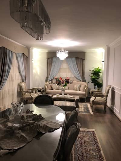 Apartment for sale in Madinaty 135 meters in the b3 next to services