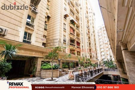 عمارة براند موقع مميز فيو بلازا مرخصة شقة للبيع فى سموحة