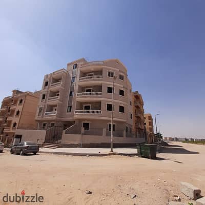 Apartment finishing nearly complete next to Mall of Egypt in a corner building