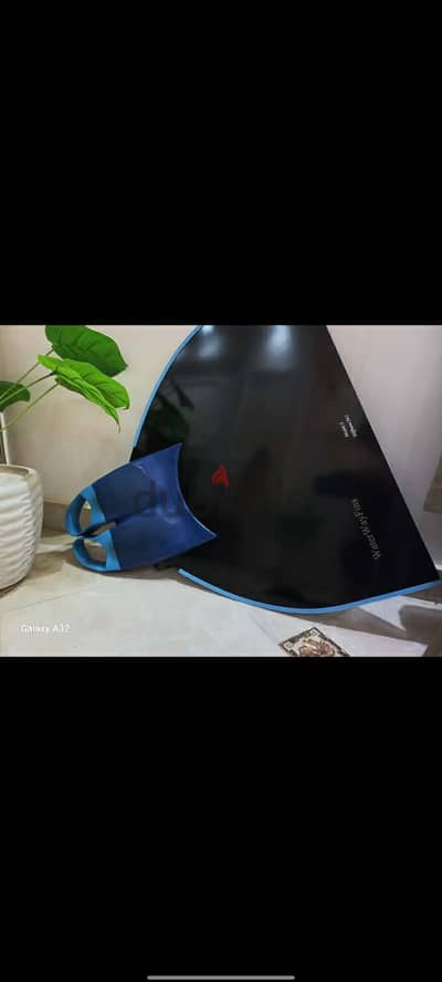 مونو وتر واي مقاس 290 يلبس 39/40 لبسه واحده فقط