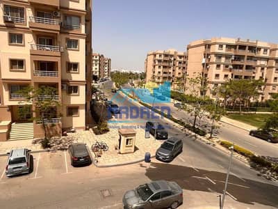 شقه ٨٩ متر للايجار في مدينتي بال B6 اول سكن