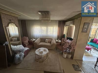 دوبلكس مميز للبيع بعبد الحميد بدوي أمام نادي الشمس | 270م + رووف 100م | فيو حديقة | 4 غرف | تشطيب سوبر لوكس | كود MS-0669