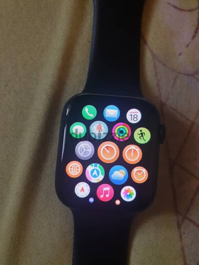 ساعة ابل 7 (Apple Watch 7 45mm) لقطة لسرعة البيع