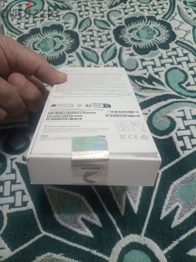 i phone 16  أيفون ١٦ جديد شامل الضريبة ضمان سنتين
