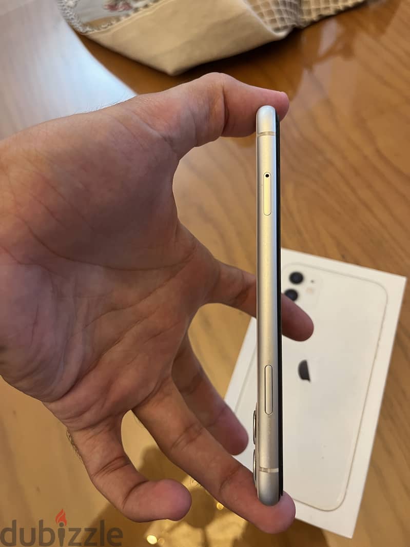 Apple - iPhone 11 5