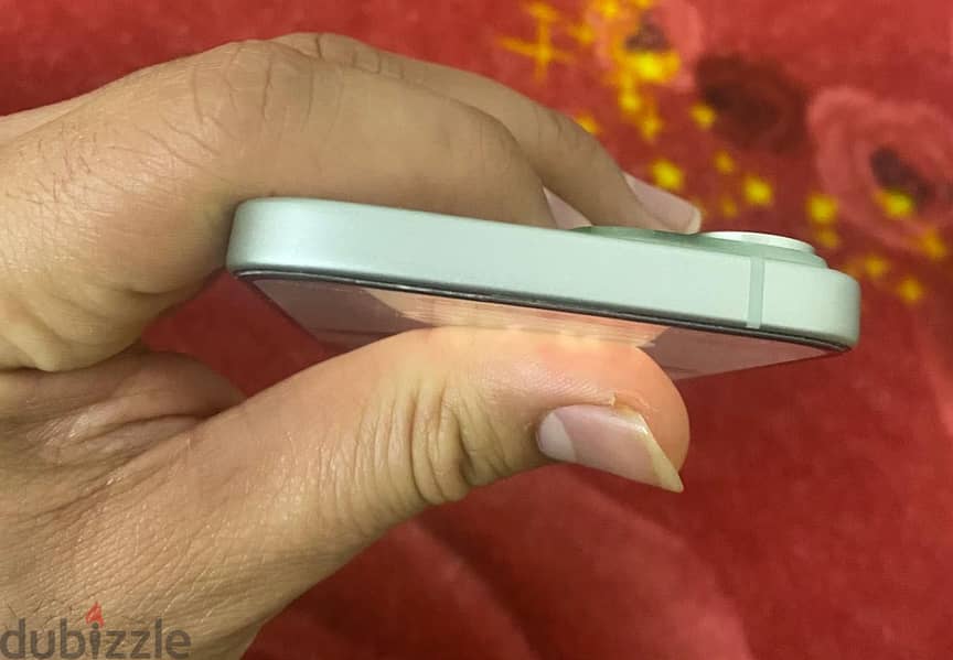 Apple - iPhone 15 4