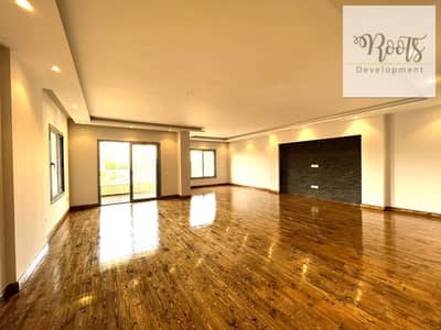 للايجار شقة متشطبه  بالتكيفات و المطبخ في غرب ارابيلا التجمع الخامس  For Rent Apartment Finished ,in West Arabella, New Cairo