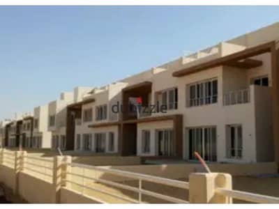 Townhouse for rent in Grand Heights Compound, October, with kitchen and air conditioning