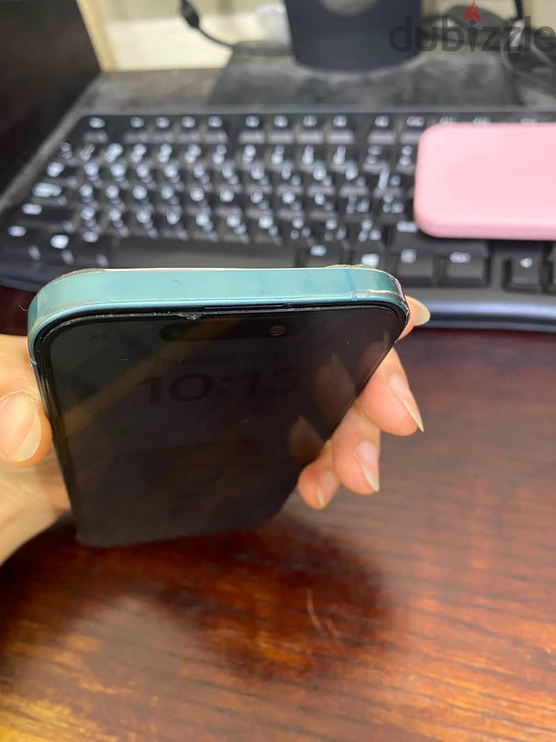 iPhone 16 1