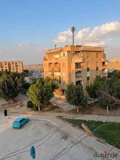 شقة للبيع في مدينة الشروق في منطقة السبعين
