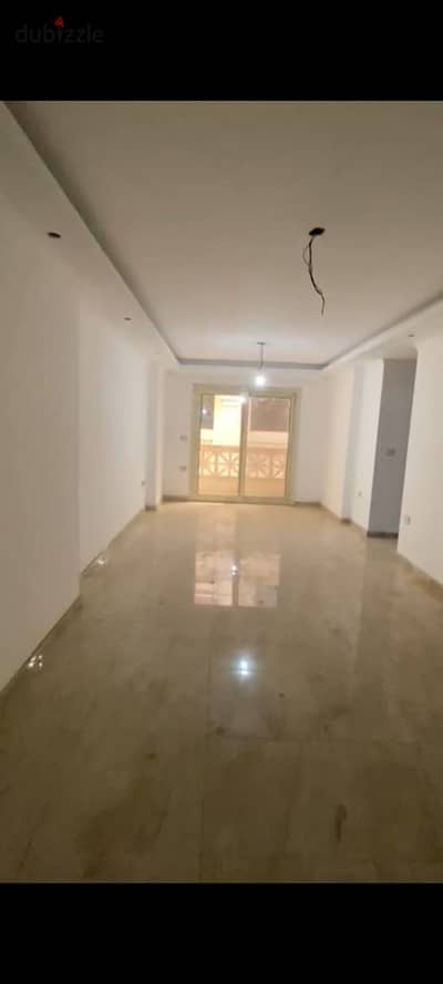 Office for rent in Smouha on Fawzi Muaz Street