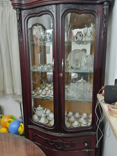 سفرة و نيش للبيع