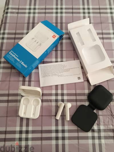 mi true wireless earbuds