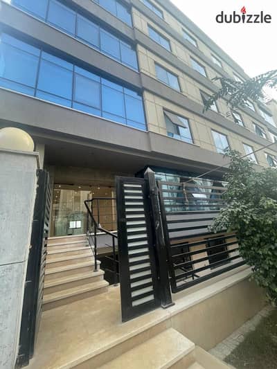 Administrative office for rent in Maadi, 700 meters away