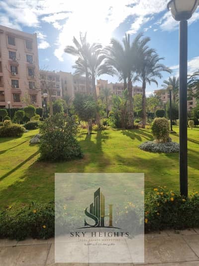 فرصة مميزة للإيجار  الفاضي في موقع استراتيجي وحيوي بمدينة الرحاب. 127متر 3نوم