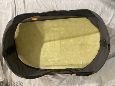 Travel cot