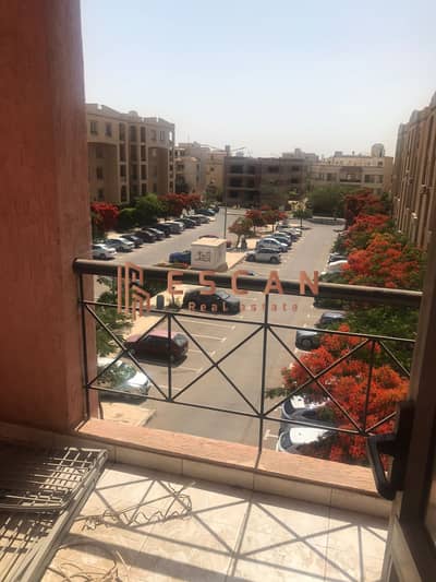 شقه للبيع فى مدينة الرحاب 123 متر المرحله التانيه 3 غرف نوم قريبه من الخدمات
