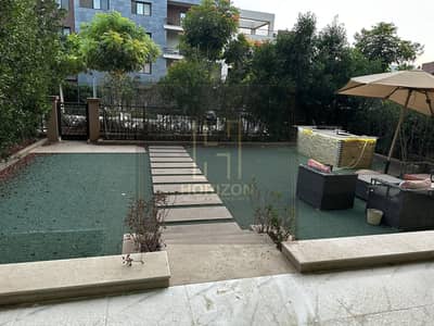 اقل سعر شقه بحديقه 3نوم نص مفروش فى كمبوند ديستريكت 5 مراكز apartment for rent in District 5 Compound by Marakez