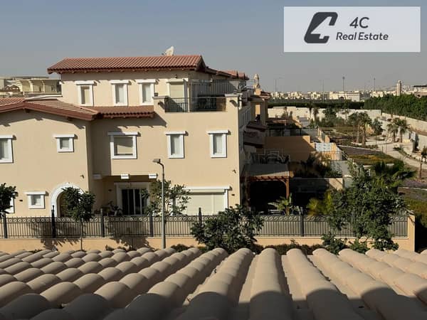 اقل مقدم متاح في المرحلة تاون هاوس للبيع استلام فوري 215م كلاسيك بحري في هايد بارك التجمع الخامس Hyde park new cairo fifth settlement
