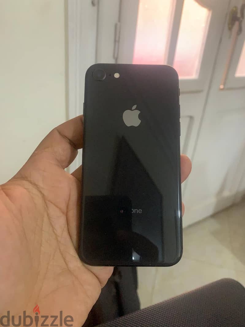 Apple - iPhone 8 4