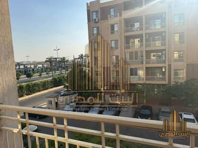 For Sale: 96 sqm Apartment – 3 Bedrooms in Madinaty B11, Directly in Front of The Strip – Hot Deal Price